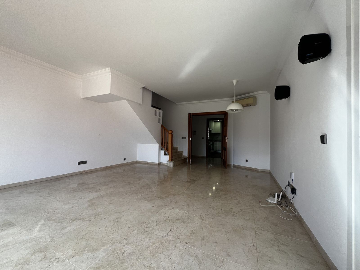 Penthouse Duplex in La Cala Hills-14