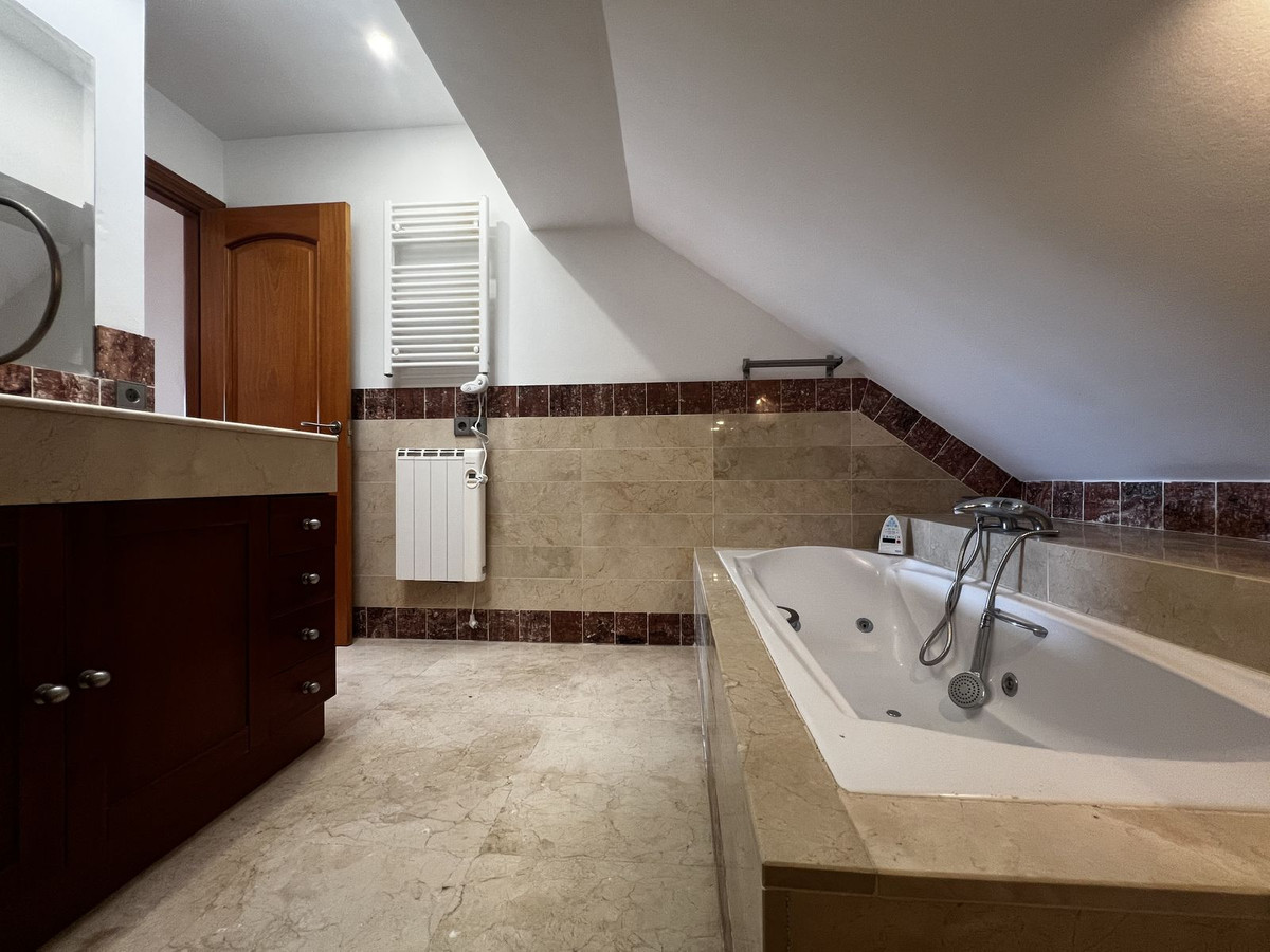Penthouse Duplex in La Cala Hills-17