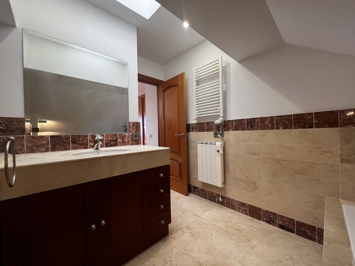Penthouse Duplex in La Cala Hills-18