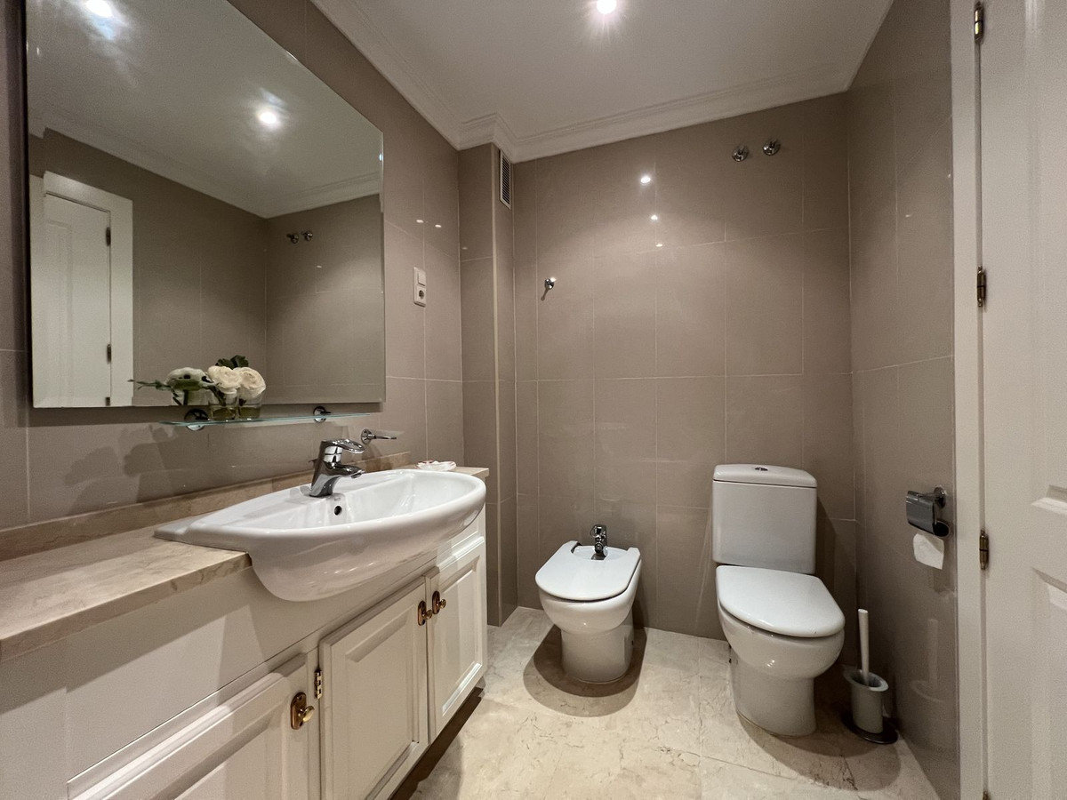 Penthouse in La Cala Hills-15