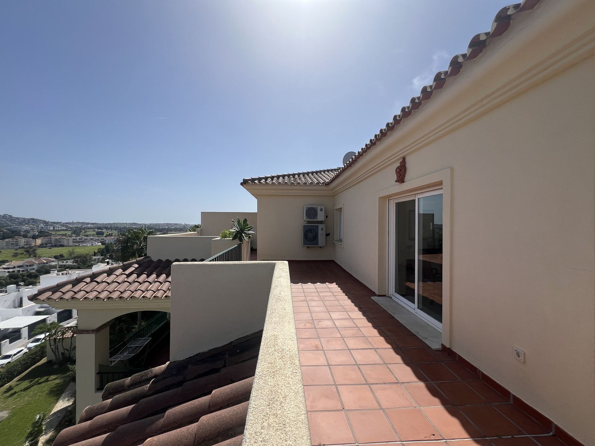 Penthouse in La Cala Hills-25