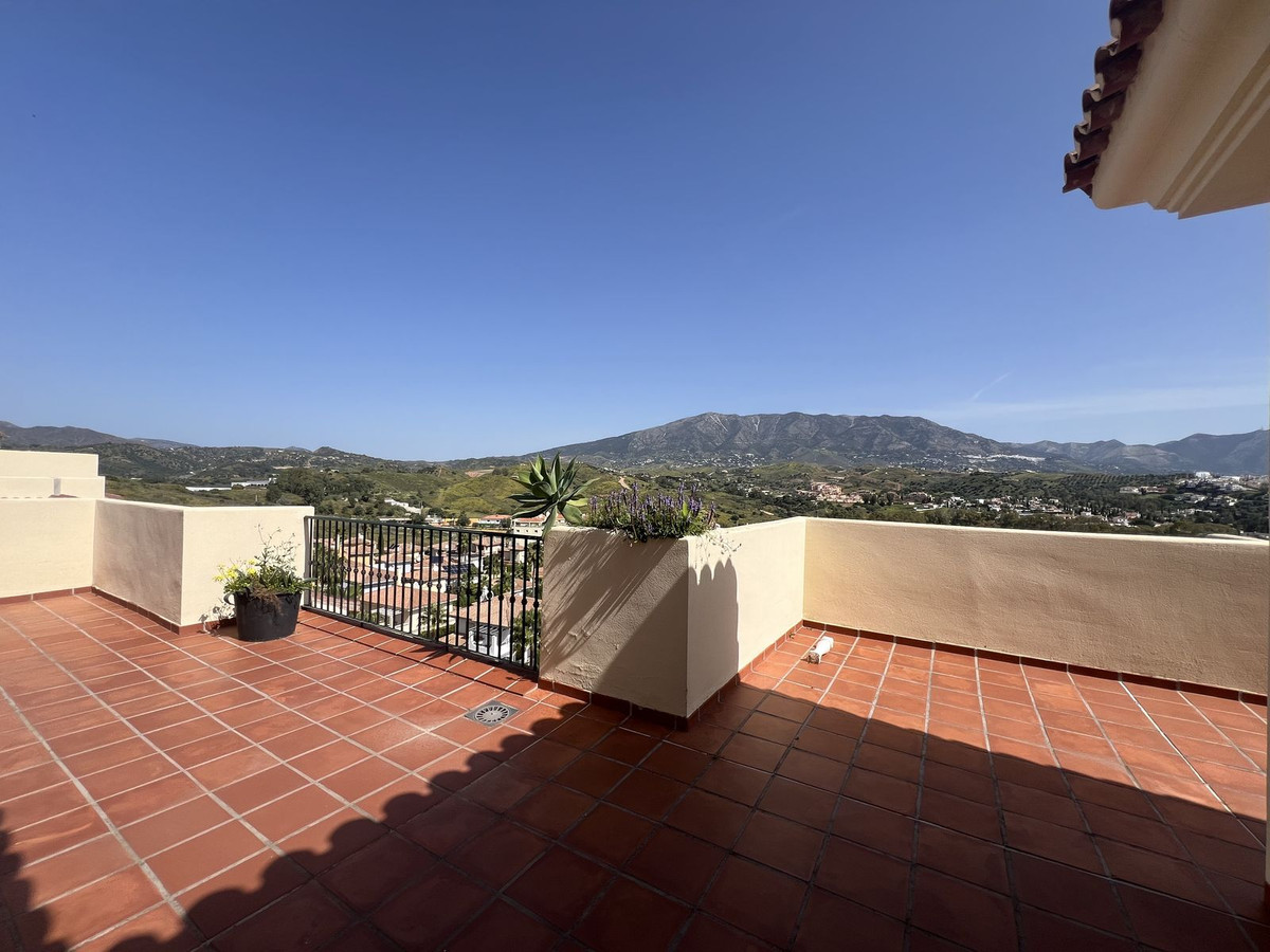 Penthouse in La Cala Hills-26