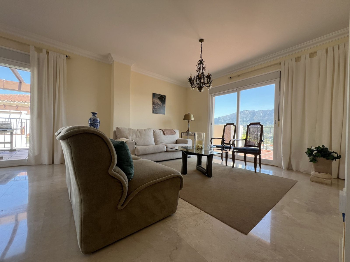 Penthouse in La Cala Hills-3