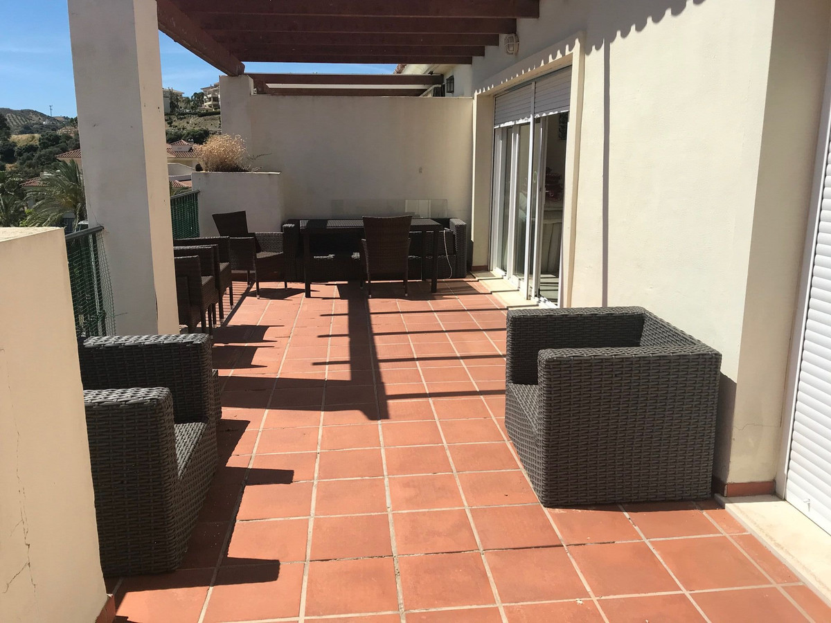 Penthouse in La Cala Hills-12