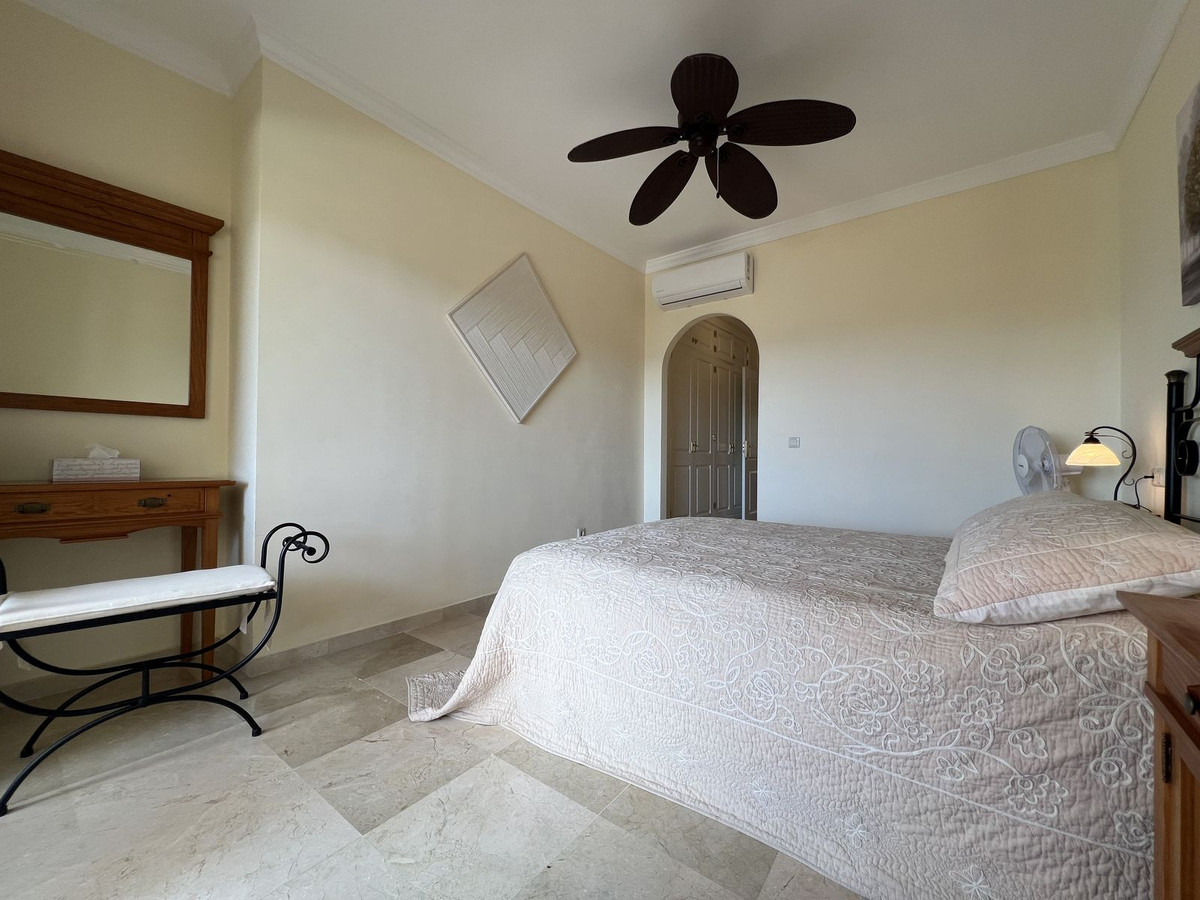 Tussenverdieping Appartement in La Cala Hills-14