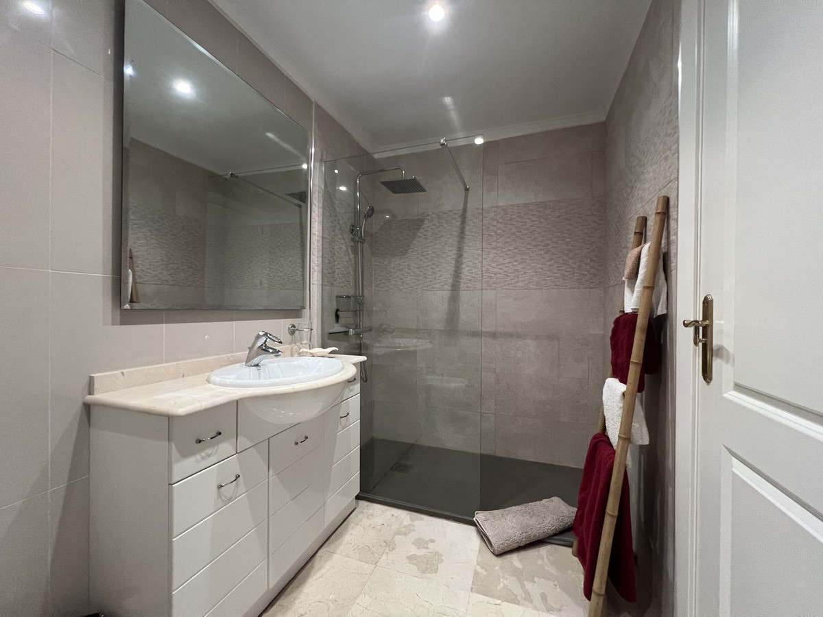 Tussenverdieping Appartement in La Cala Hills-17