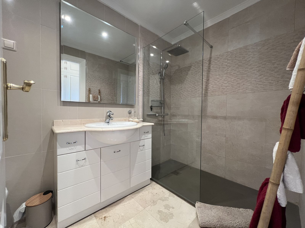 Tussenverdieping Appartement in La Cala Hills-18