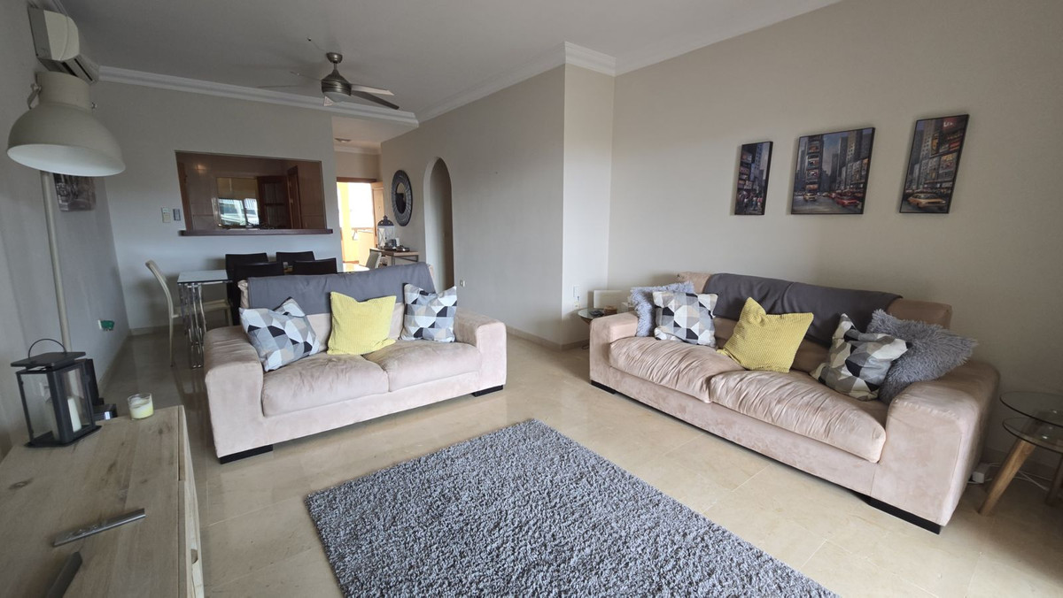 Tussenverdieping Appartement in La Cala Hills-2