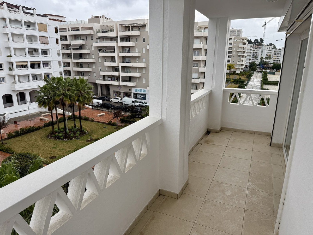 Tussenverdieping Appartement in La Campana-1