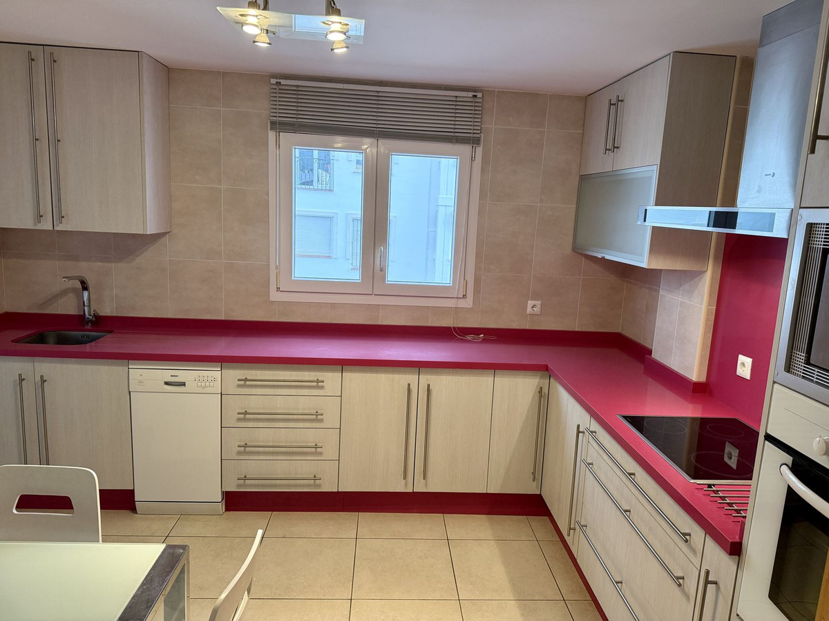 Tussenverdieping Appartement in La Campana-3