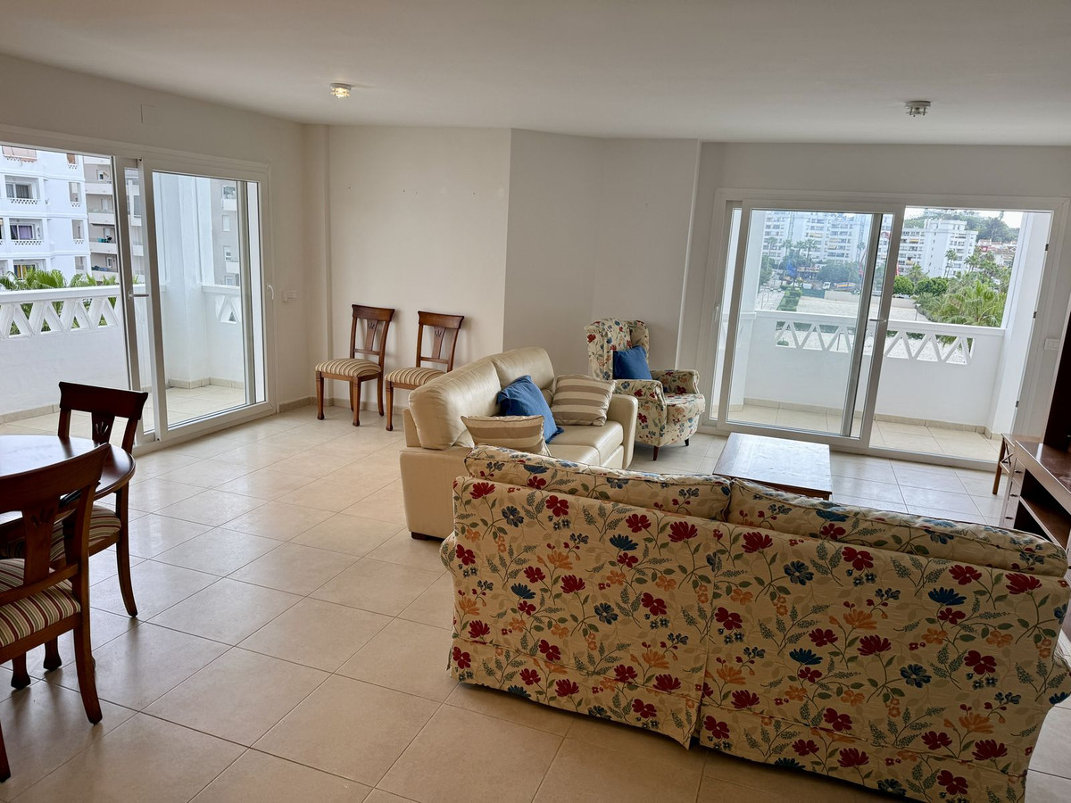Tussenverdieping Appartement in La Campana-4