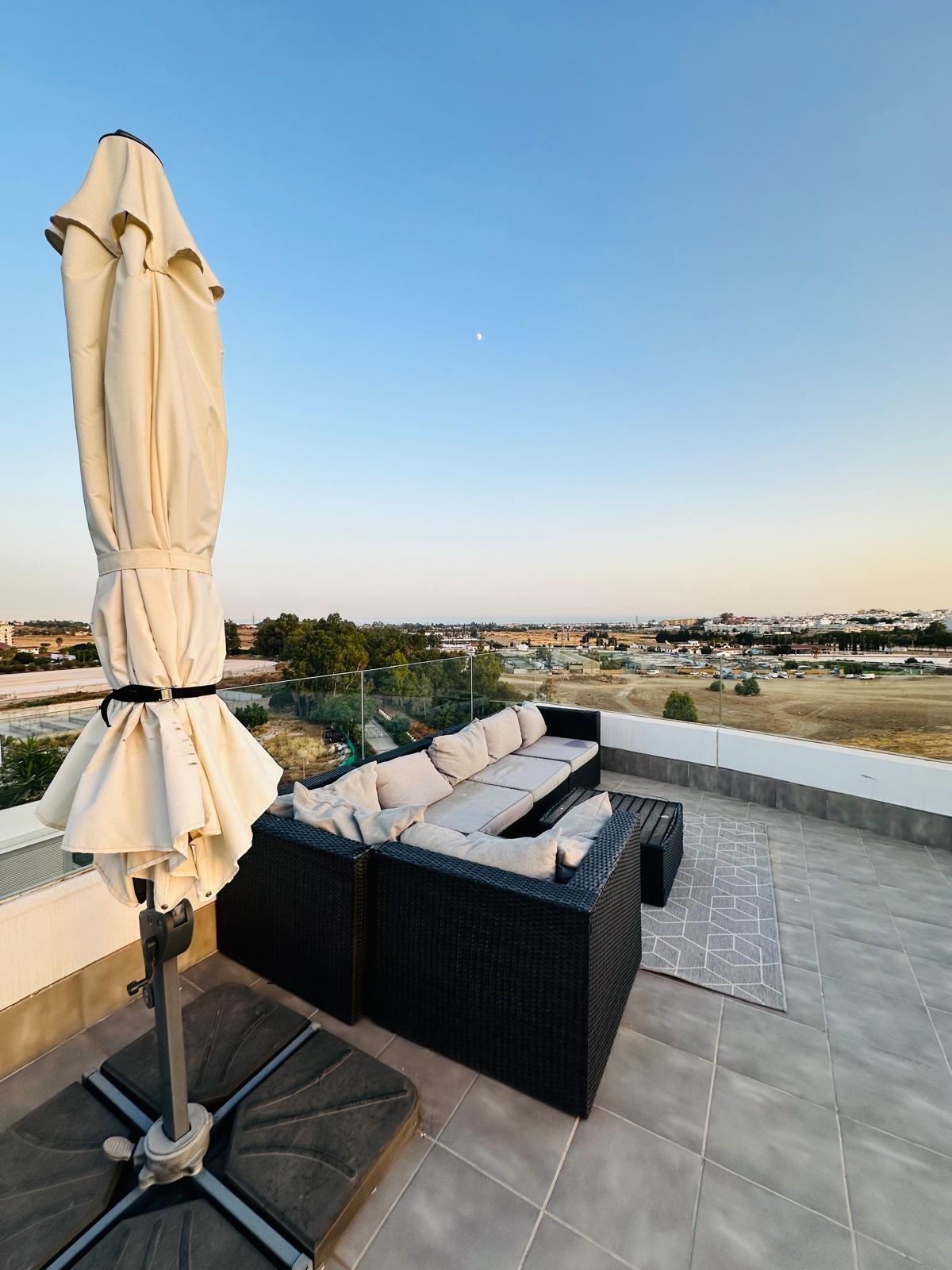 Penthouse te koop in La Campana | 3 slaapkamers H4994224