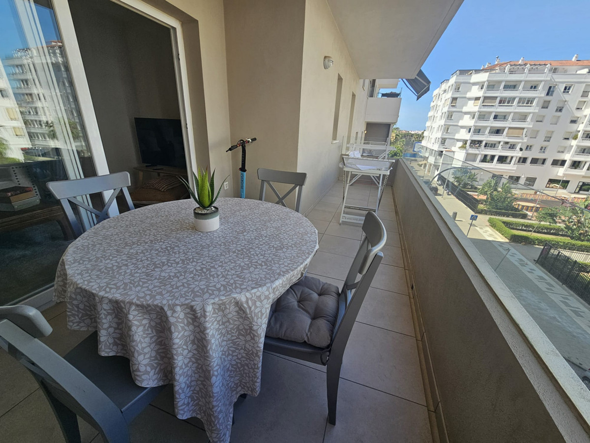Appartement te koop in La Campana | 3 slaapkamers H5103583