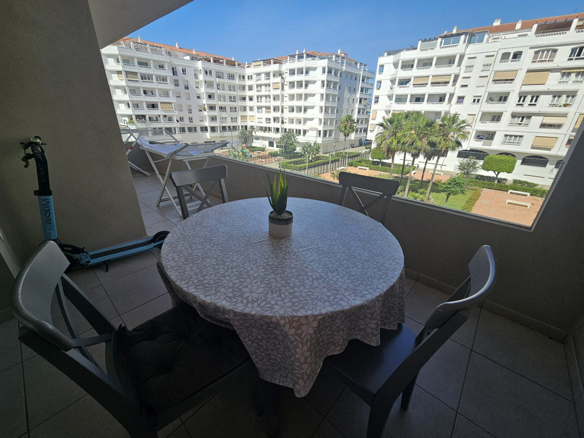 Appartement te koop in La Campana | 3 slaapkamers H5103583
