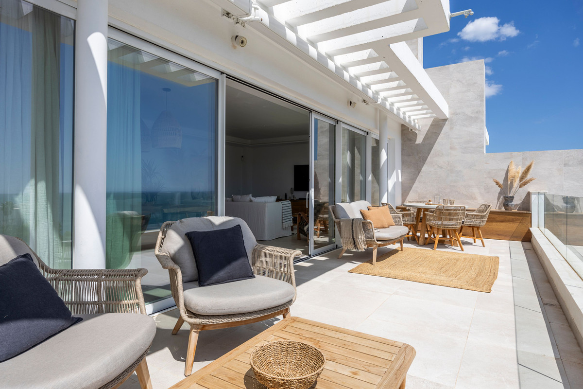 Penthouse in La Capellania-19
