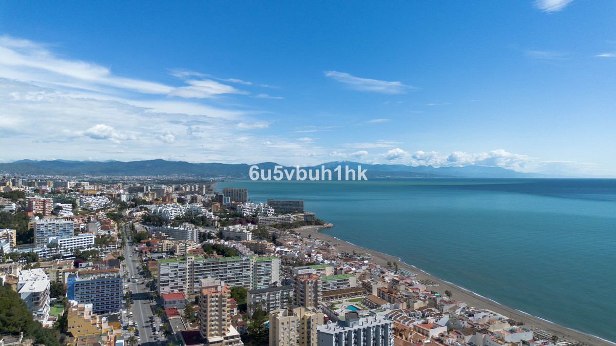 Penthouse te koop in La Carihuela | 2 slaapkamers H5002693