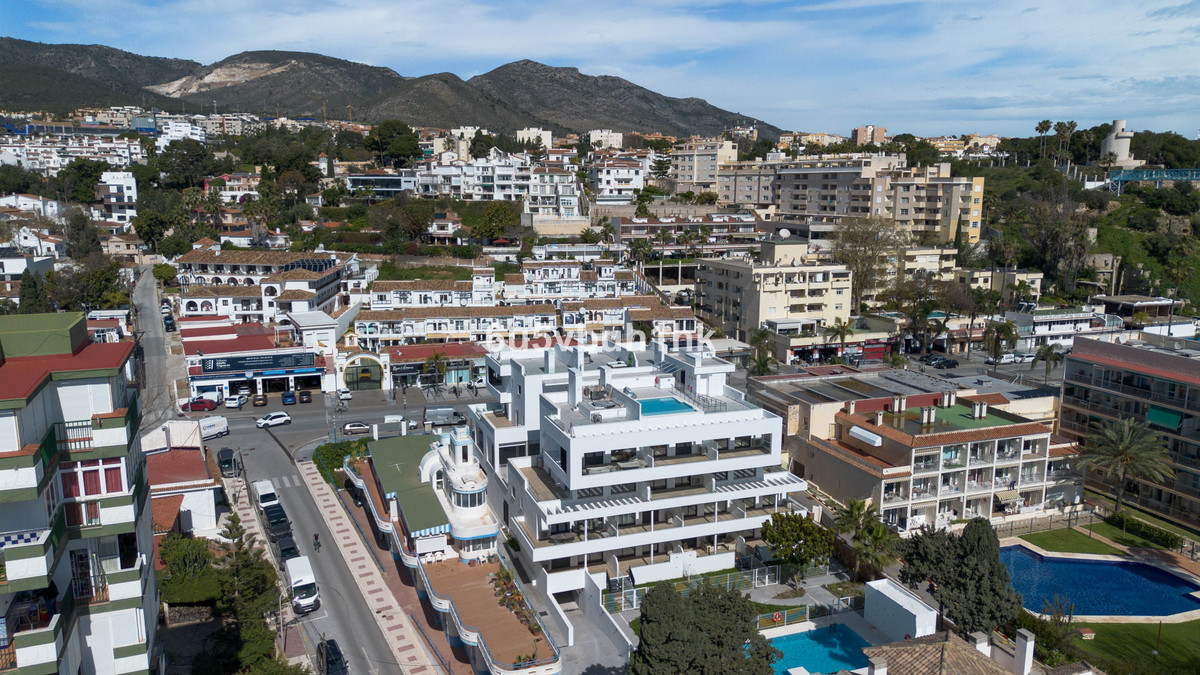 Penthouse te koop in La Carihuela | 2 slaapkamers H5002693