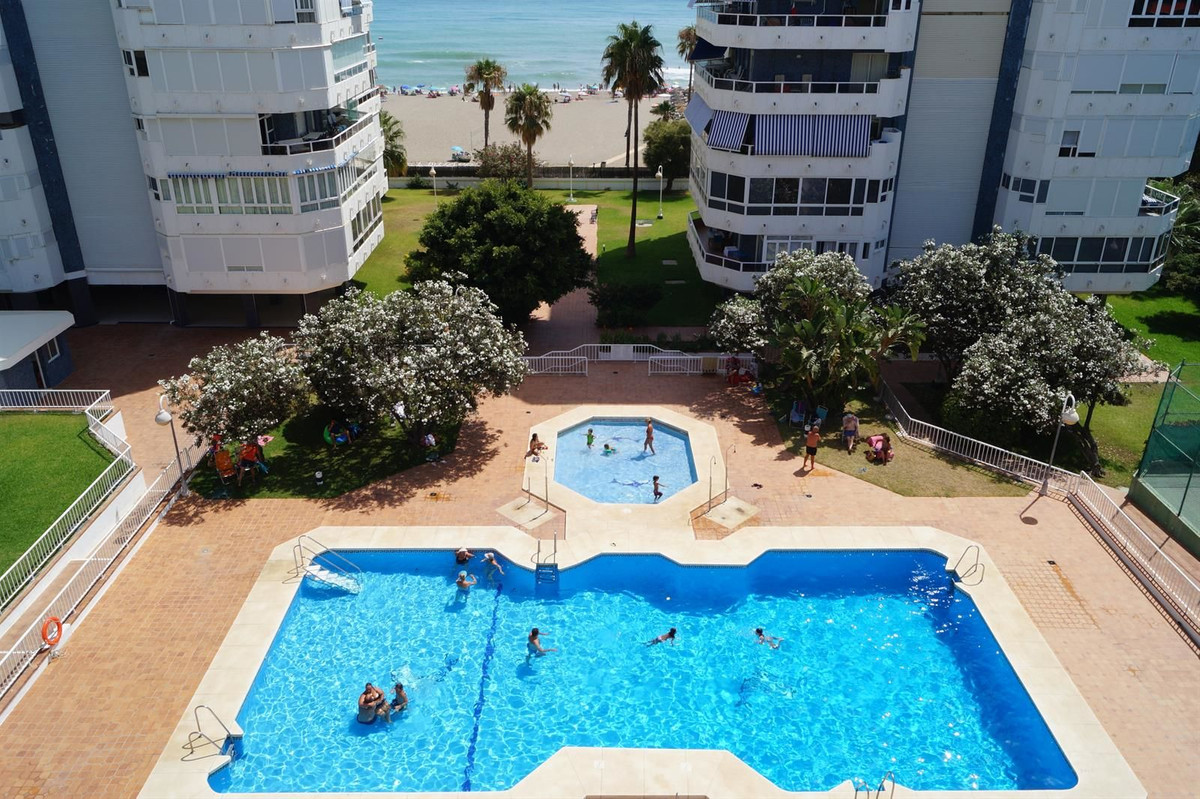 Appartement te koop in La Carihuela | 2 slaapkamers H5016973
