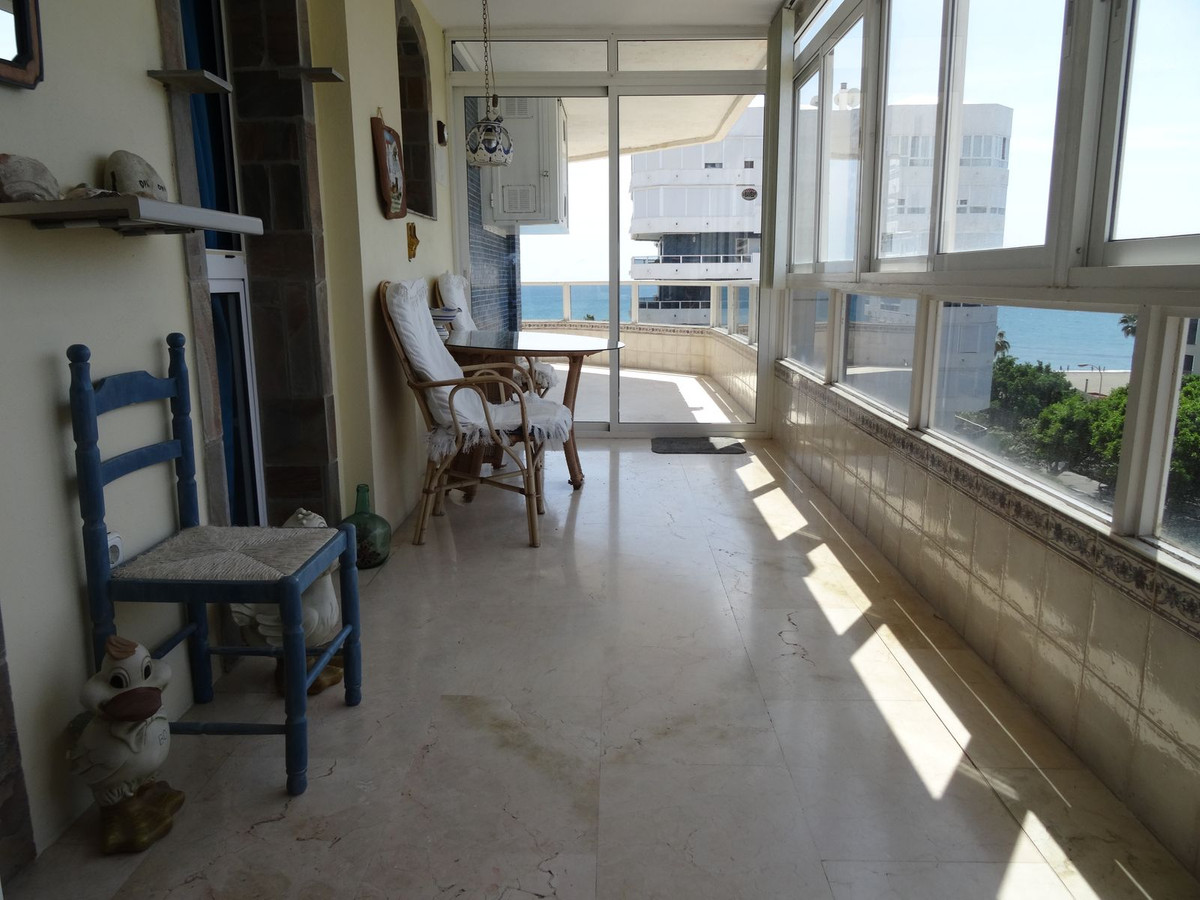 Appartement te koop in La Carihuela | 2 slaapkamers H5016973