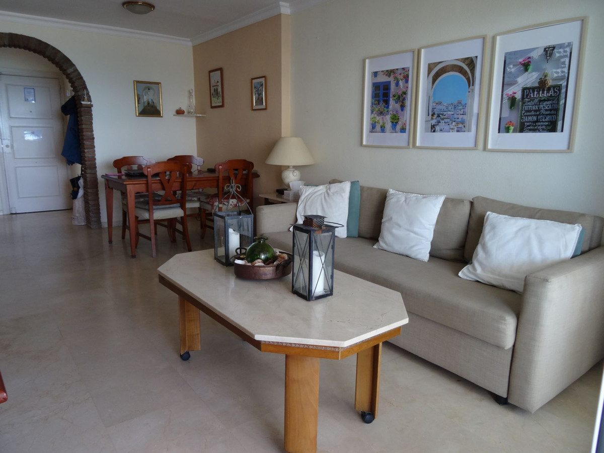 Appartement te koop in La Carihuela | 2 slaapkamers H5016973