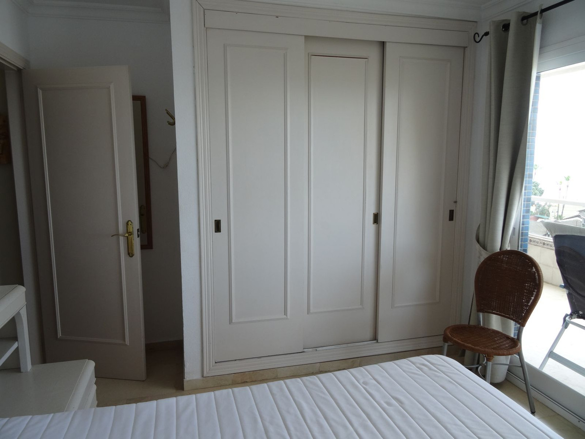 Appartement te koop in La Carihuela | 2 slaapkamers H5016973