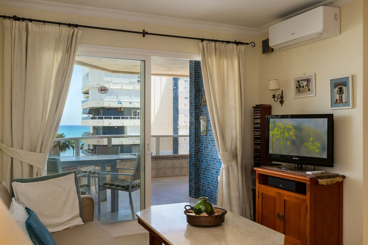Appartement te koop in La Carihuela | 2 slaapkamers H5016976