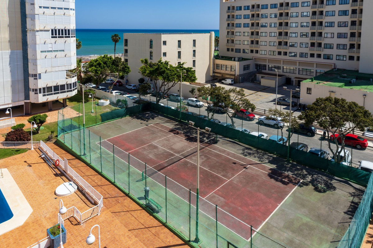 Appartement te koop in La Carihuela | 2 slaapkamers H5016976