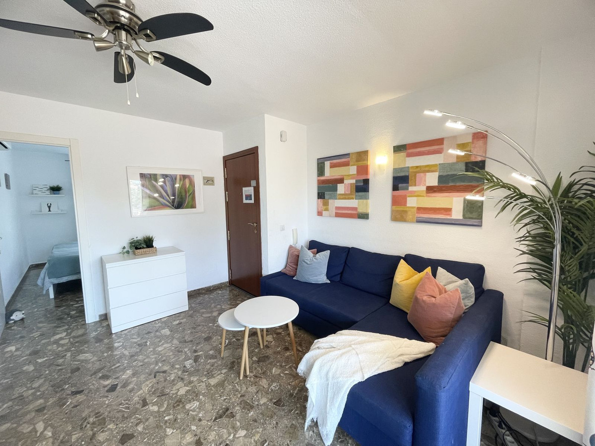 Appartement te koop in La Carihuela | 2 slaapkamers H5105014