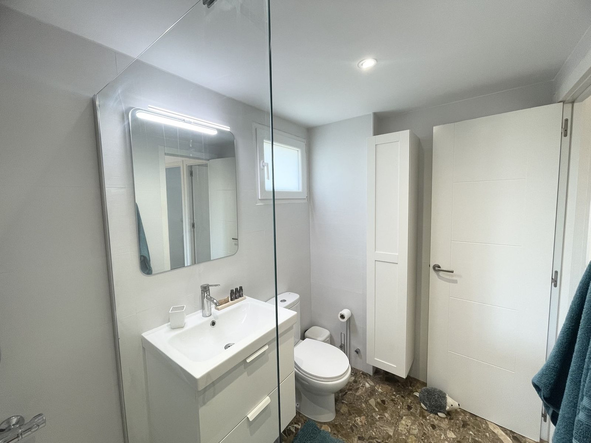 Appartement te koop in La Carihuela | 2 slaapkamers H5105014
