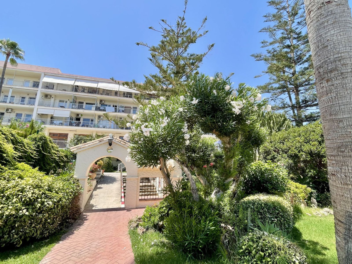 Appartement te koop in La Carihuela | 2 slaapkamers H5105014