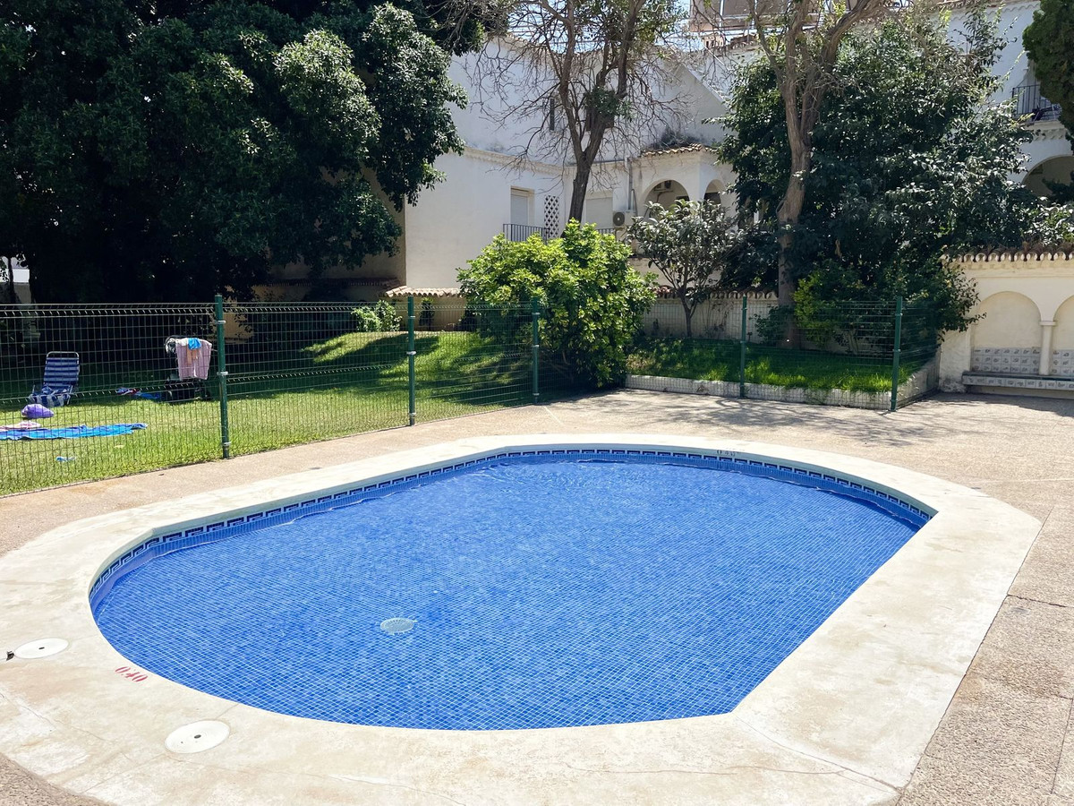 Appartement te koop in La Carihuela | 2 slaapkamers H5105014