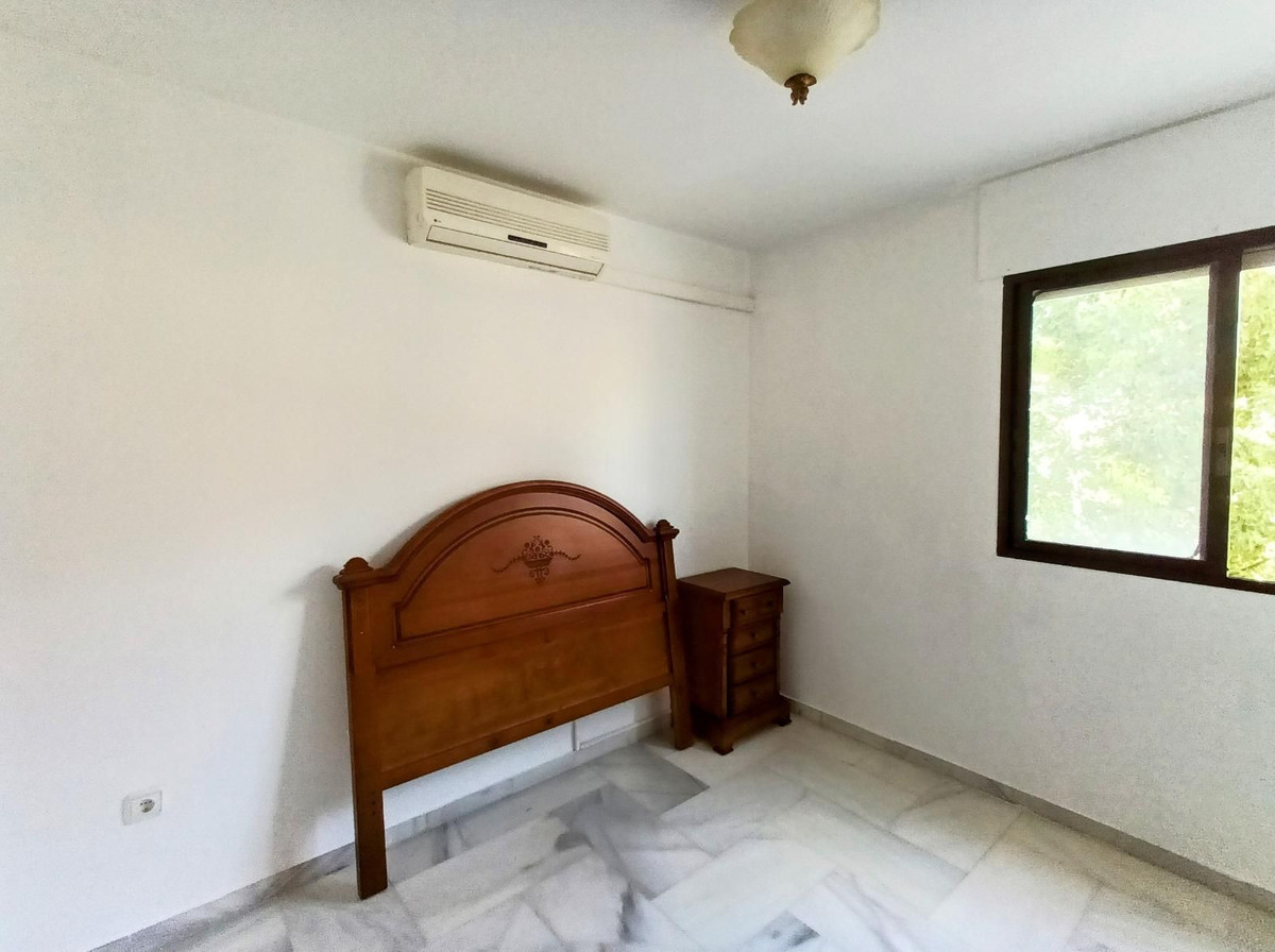 Appartement te koop in La Carihuela | 4 slaapkamers H5135326