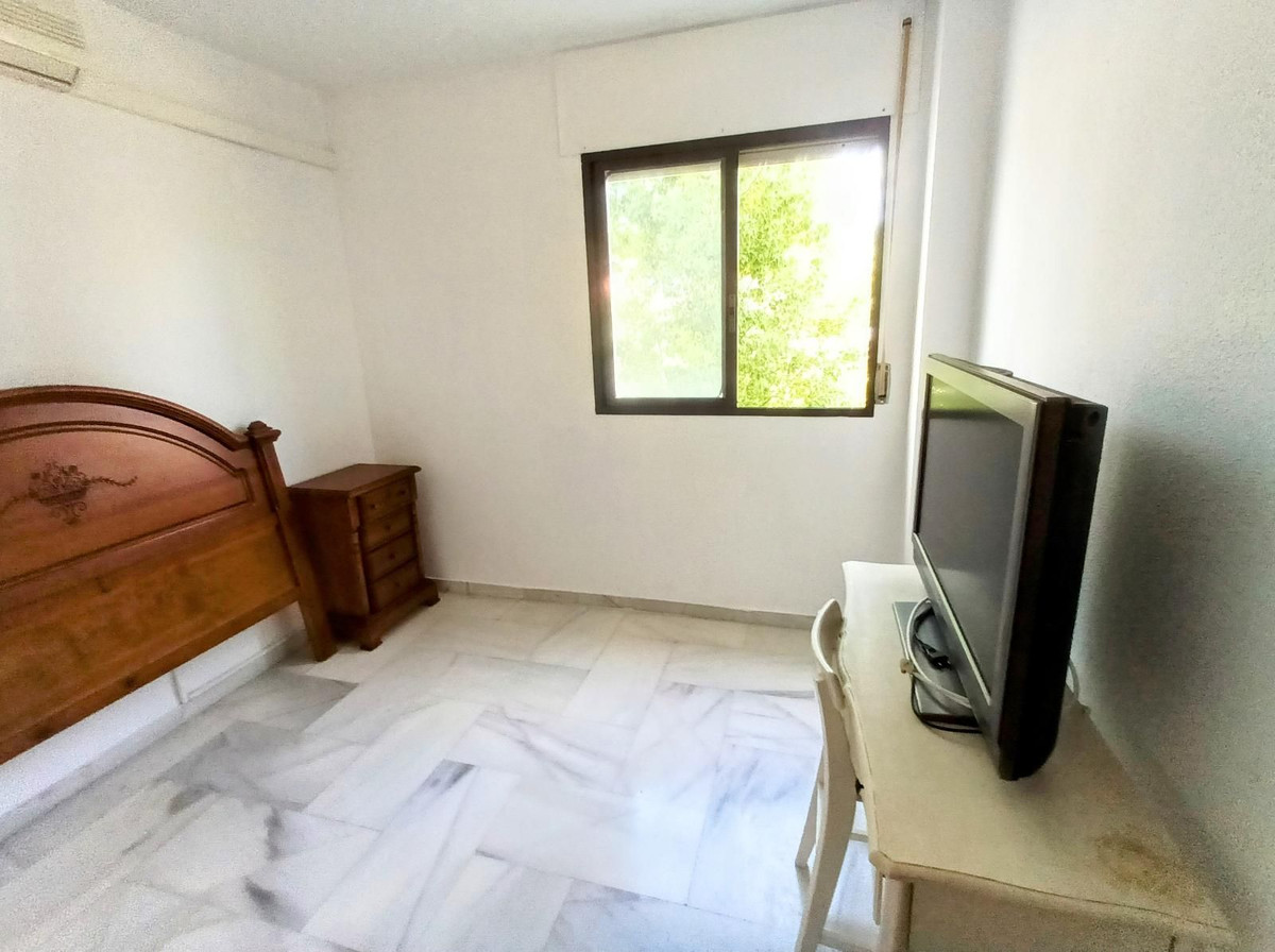Appartement te koop in La Carihuela | 4 slaapkamers H5135326