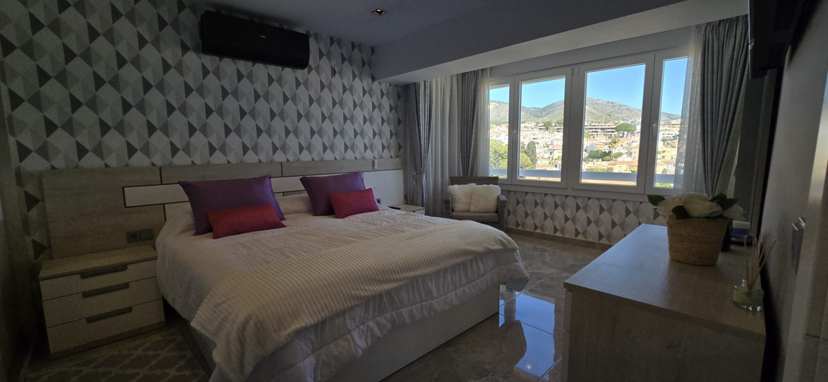 Penthouse te koop in La Carihuela | 2 slaapkamers H5140153