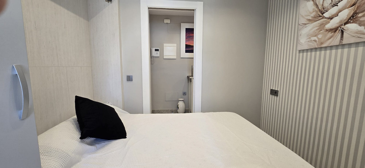 Penthouse te koop in La Carihuela | 2 slaapkamers H5140153
