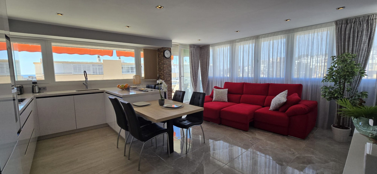 Penthouse te koop in La Carihuela | 2 slaapkamers H5140153