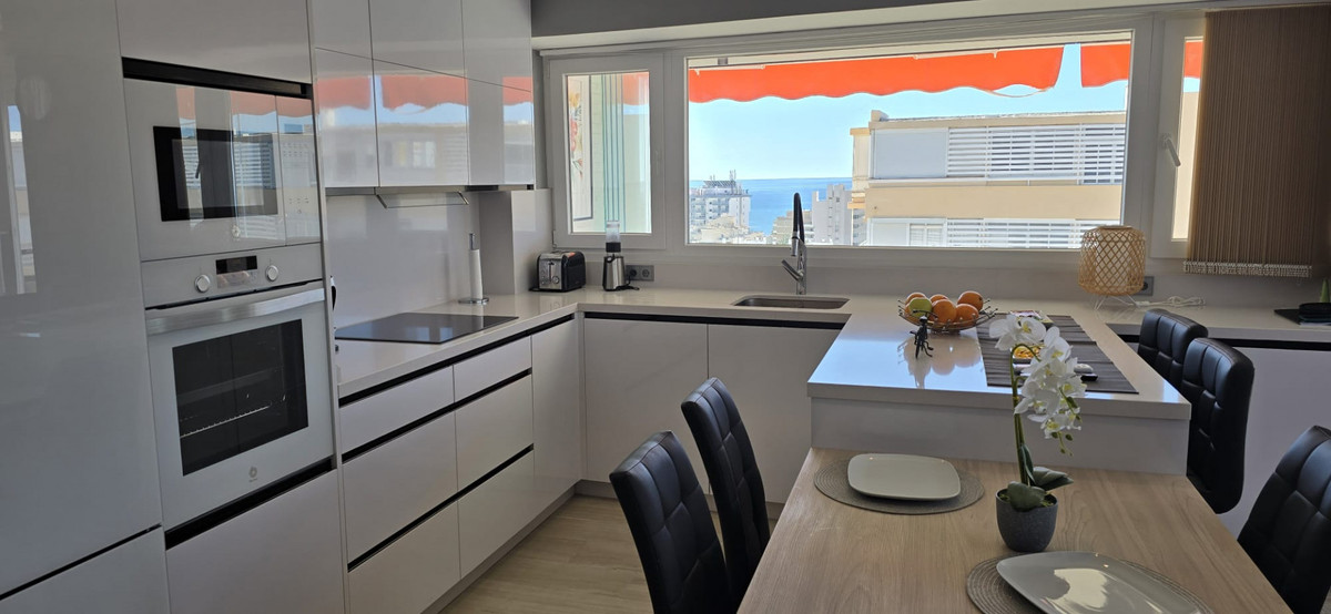 Penthouse te koop in La Carihuela | 2 slaapkamers H5140153