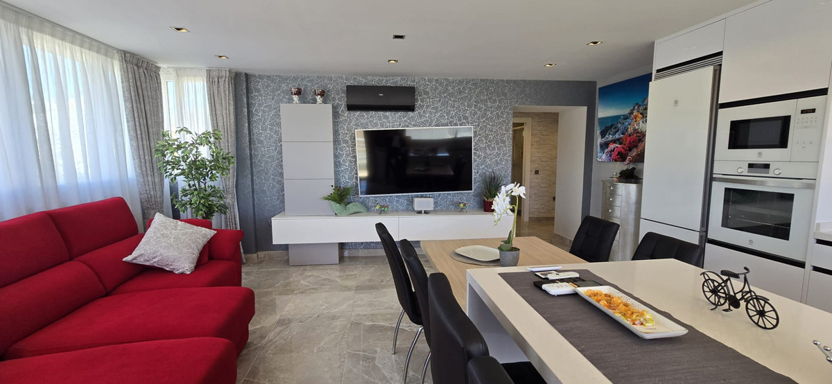 Penthouse te koop in La Carihuela | 2 slaapkamers H5140153