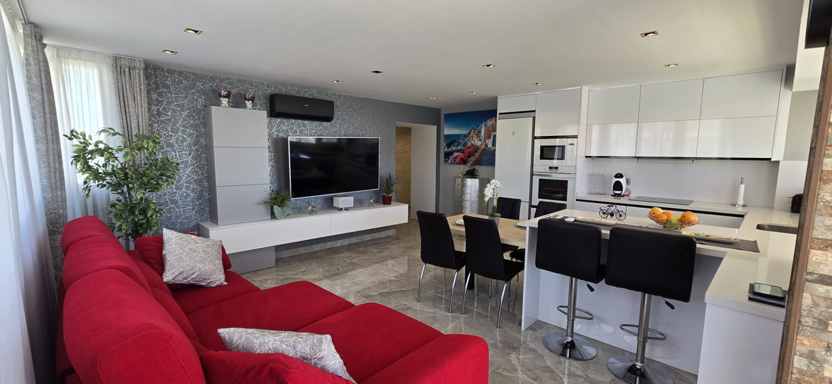 Penthouse te koop in La Carihuela | 2 slaapkamers H5140153