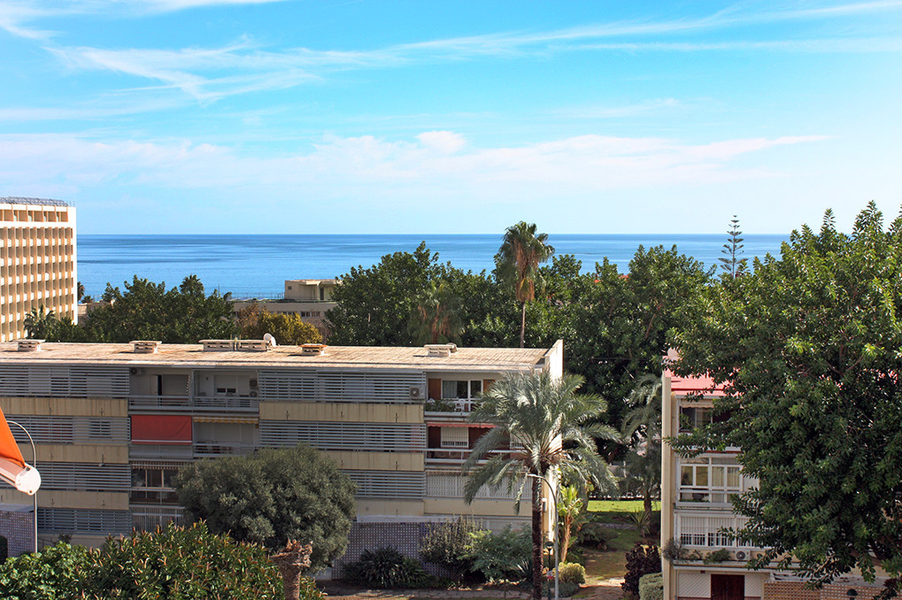 Appartement te koop in La Carihuela | 2 slaapkamers H5229151