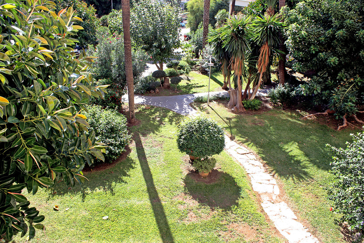 Appartement te koop in La Carihuela | 2 slaapkamers H5229151