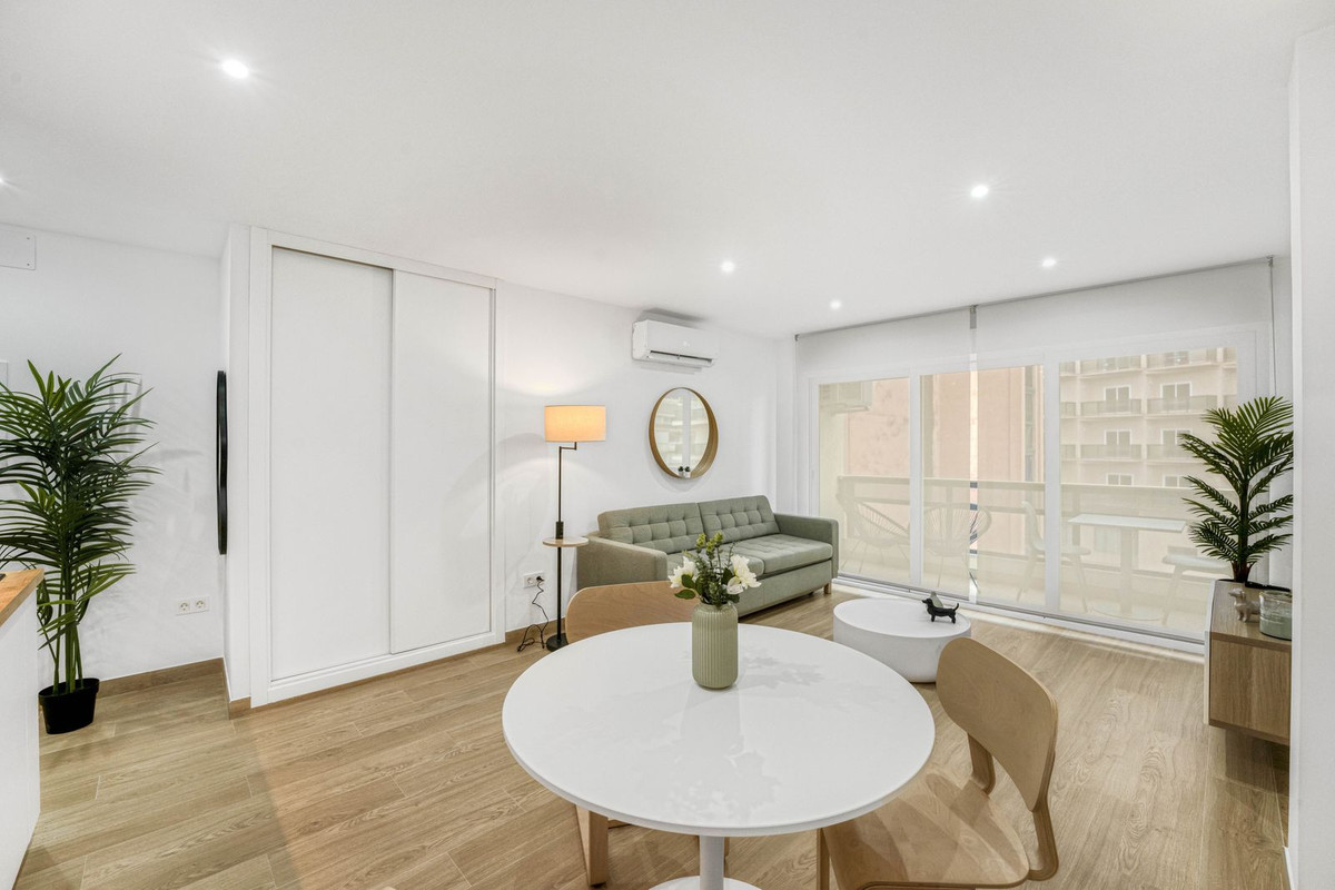 Appartement te koop in La Carihuela | 1 slaapkamers H5297674