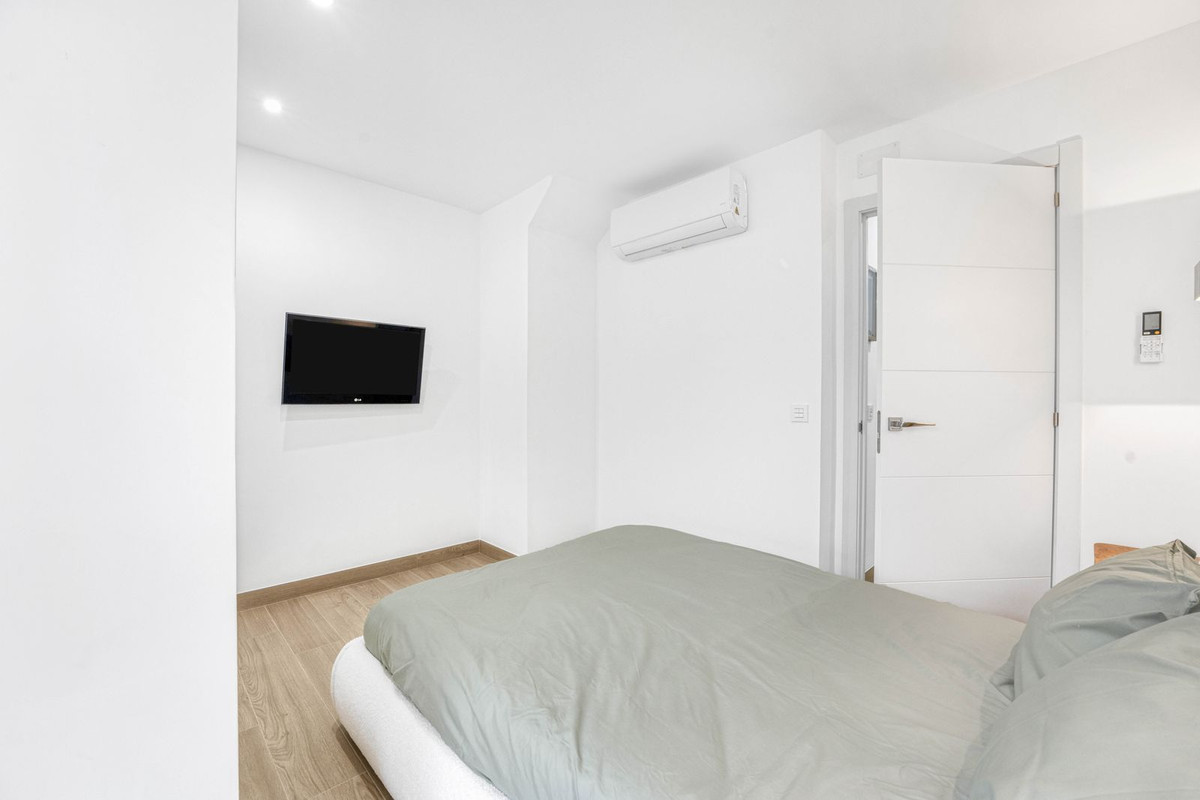 Appartement te koop in La Carihuela | 1 slaapkamers H5297674