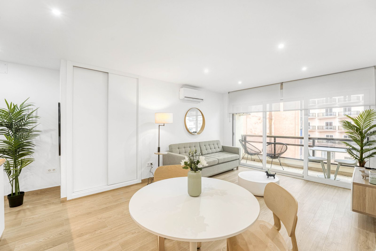 Appartement te koop in La Carihuela | 1 slaapkamers H5297674