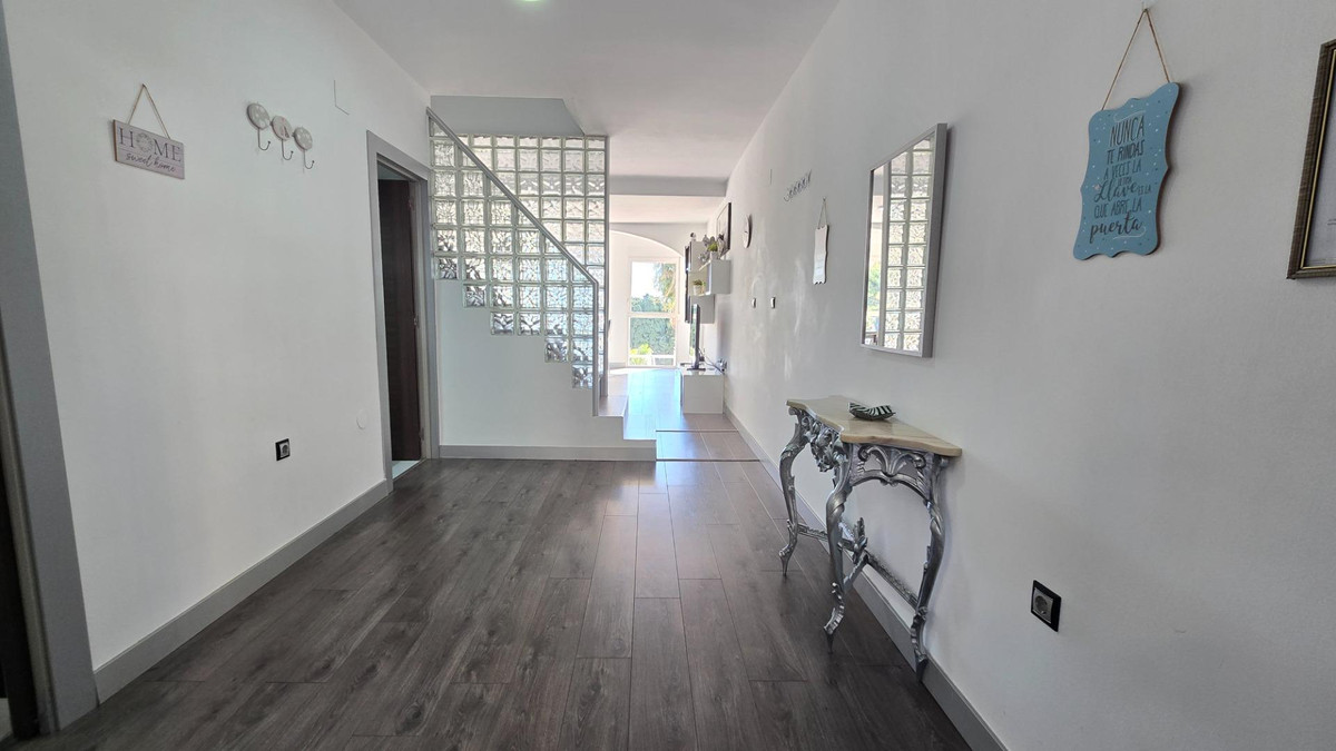 Penthouse te koop in La Carihuela | 3 slaapkamers H5309539