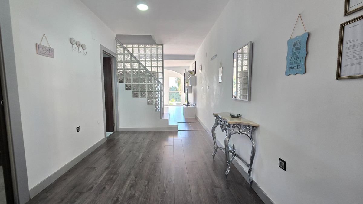 Penthouse te koop in La Carihuela | 3 slaapkamers H5309539