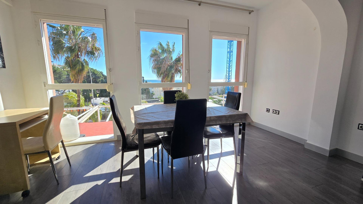 Penthouse te koop in La Carihuela | 3 slaapkamers H5309539