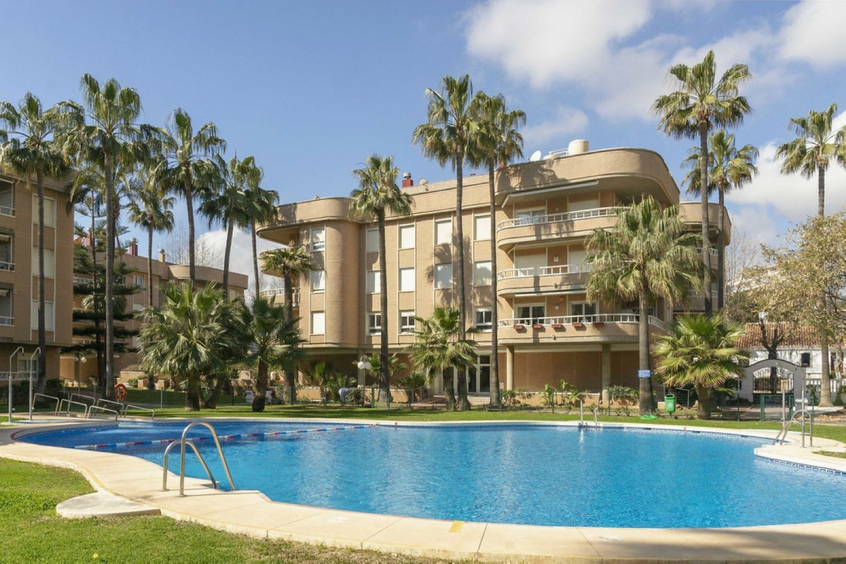 Appartement te koop in La Carihuela | 3 slaapkamers H5350096
