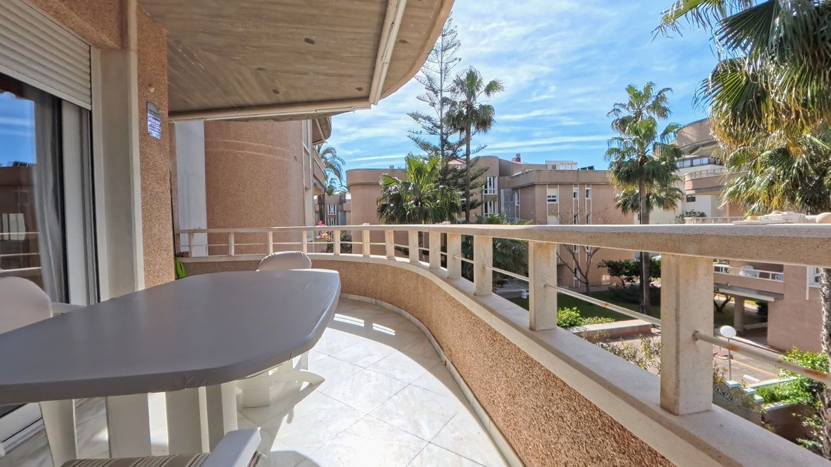Appartement te koop in La Carihuela | 3 slaapkamers H5350096