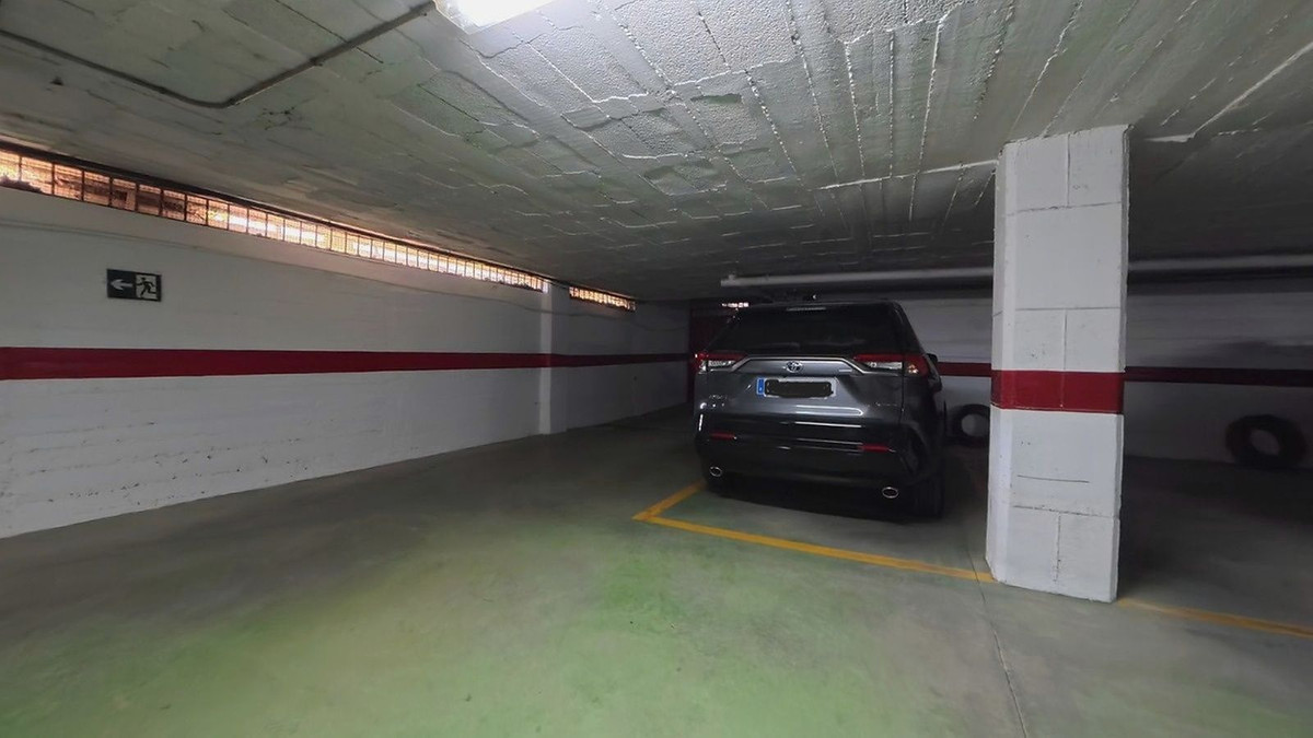 Appartement te koop in La Carihuela | 3 slaapkamers H5350096